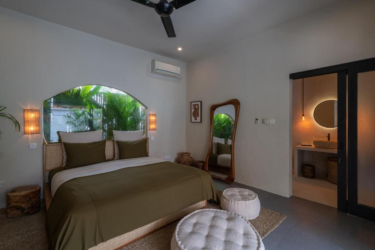 The Jungle - Luxurious & Tropical Concept - 3Br - Central Canggu Buitenkant foto