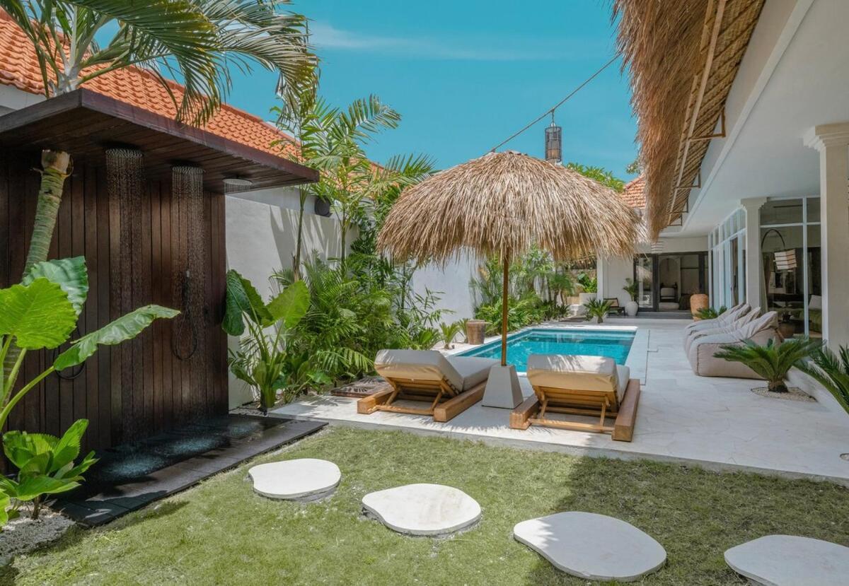The Jungle - Luxurious & Tropical Concept - 3Br - Central Canggu Buitenkant foto