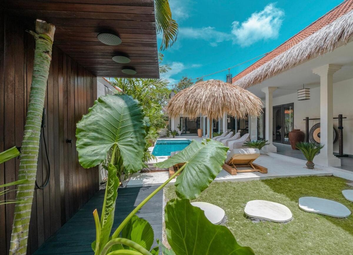 The Jungle - Luxurious & Tropical Concept - 3Br - Central Canggu Buitenkant foto