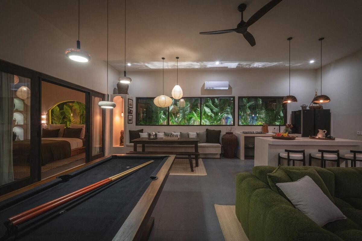 The Jungle - Luxurious & Tropical Concept - 3Br - Central Canggu Buitenkant foto