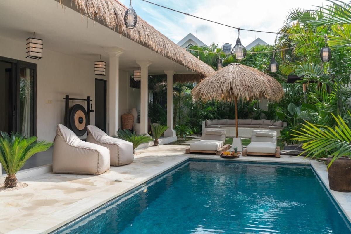 The Jungle - Luxurious & Tropical Concept - 3Br - Central Canggu Buitenkant foto