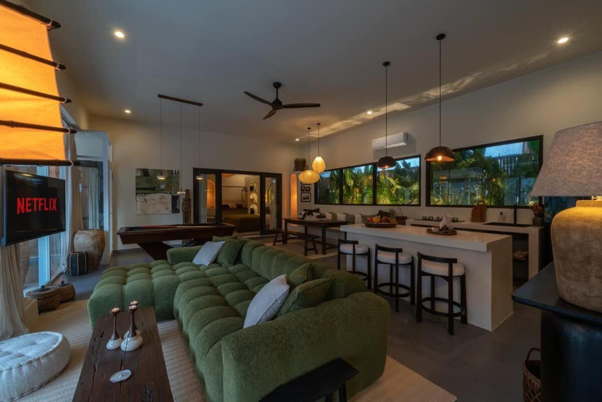 The Jungle - Luxurious & Tropical Concept - 3Br - Central Canggu Buitenkant foto