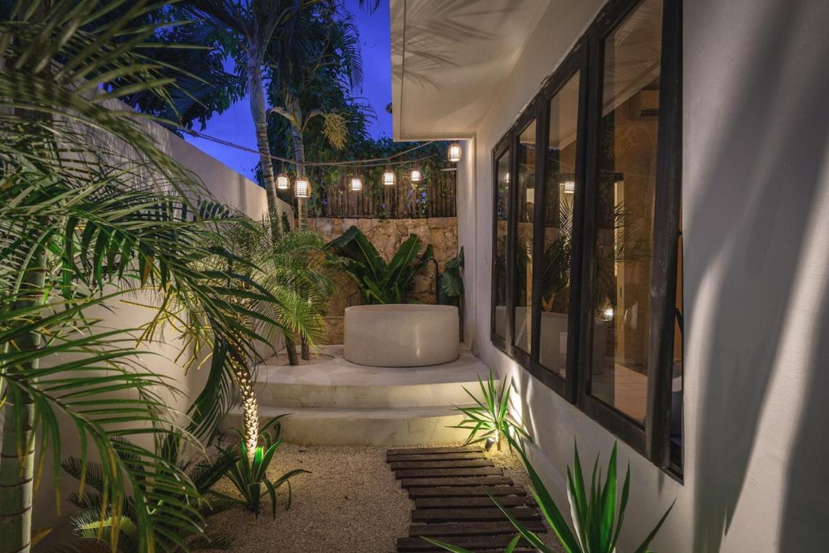 The Jungle - Luxurious & Tropical Concept - 3Br - Central Canggu Buitenkant foto